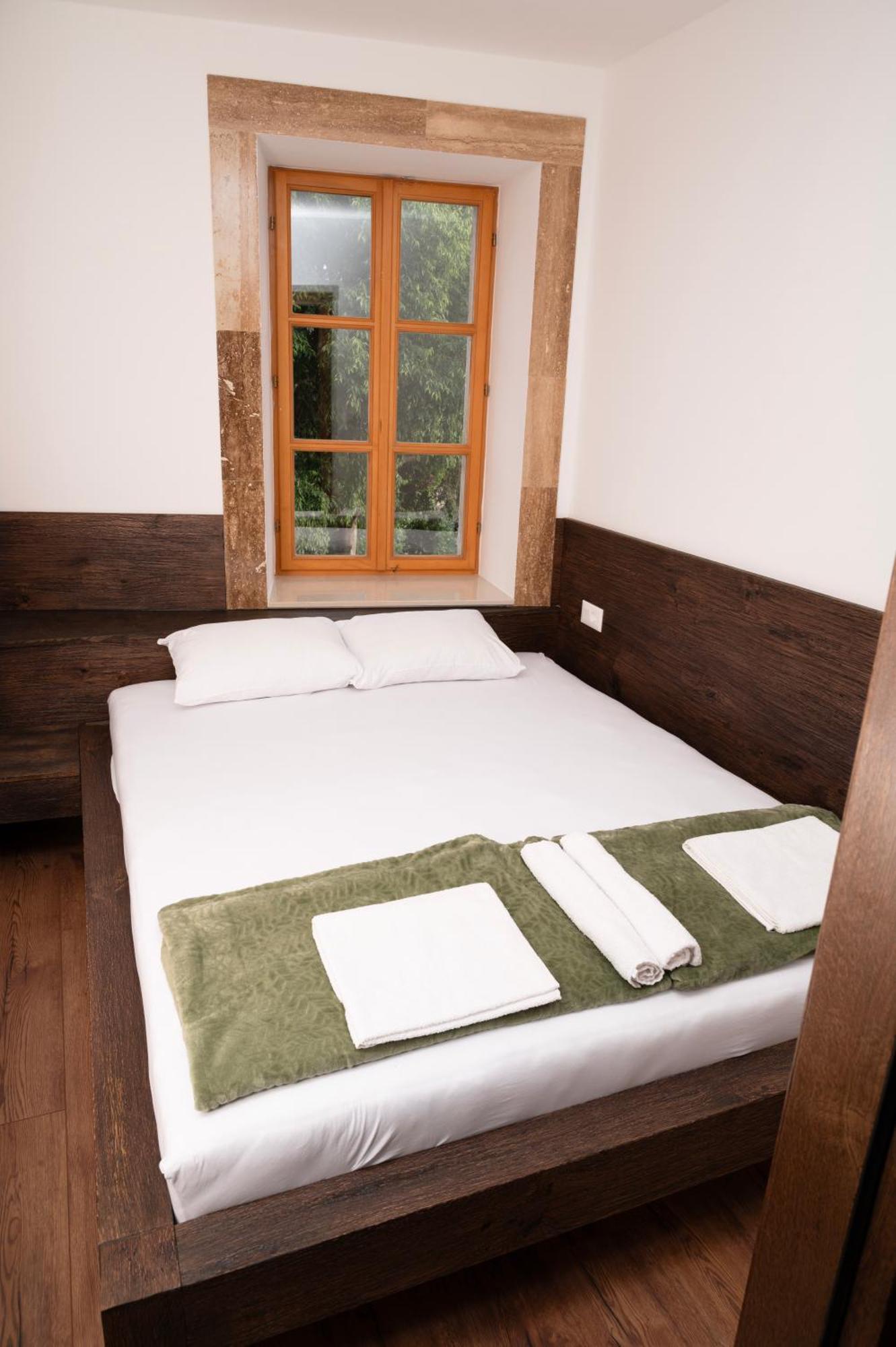 Sunrise Apartments - With Old Bridge View Mostar Bagian luar foto
