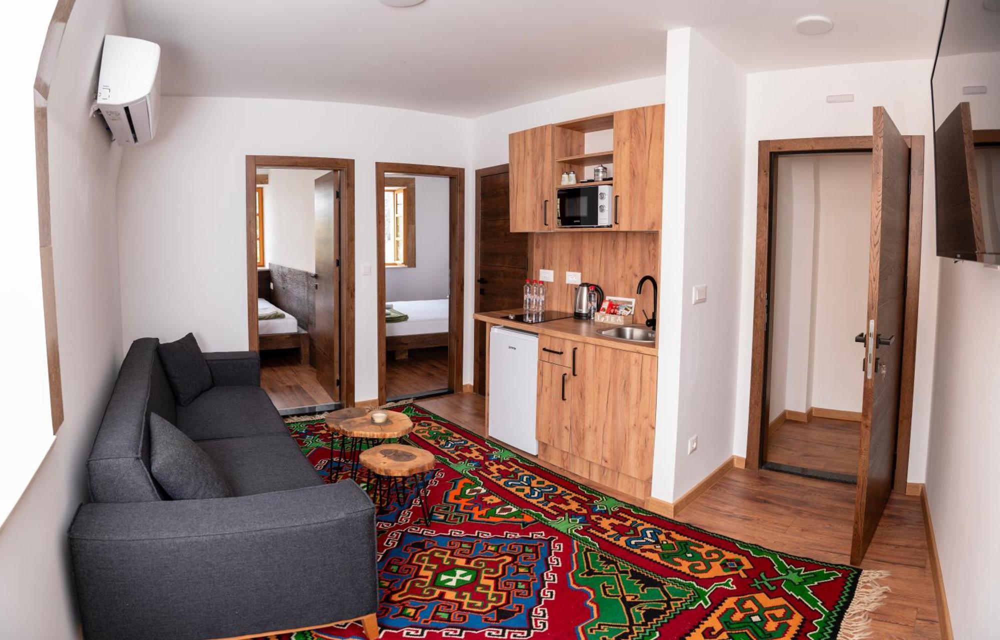 Sunrise Apartments - With Old Bridge View Mostar Bagian luar foto